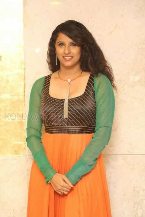 Actress Shravya Reddy Cute Pictures 22