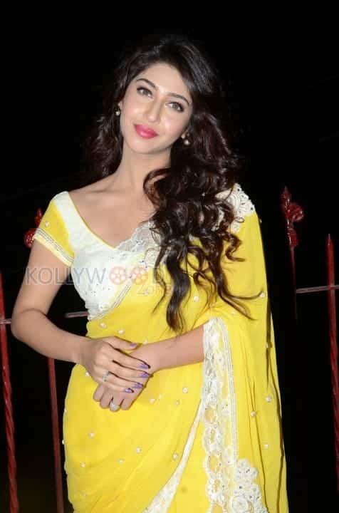 Actress Sonarika Bhadoria Sexy Stills 07