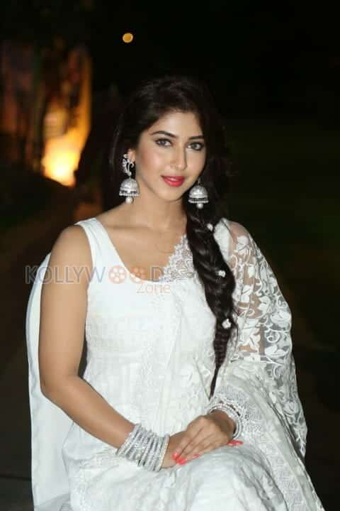 Actress Sonarika Photos 07