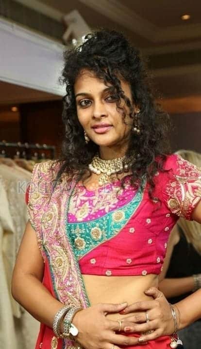 Actress Sonia New Photos 04