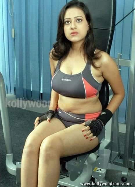 Madalsa Sharma Hot Gym Workout Pictures 10