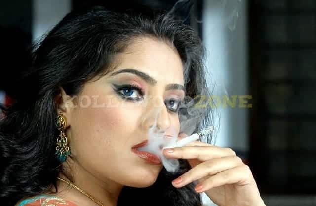 Mumtaz Stills 56