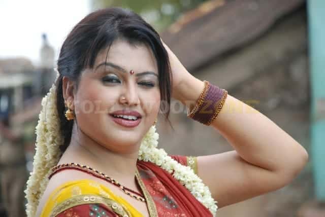 Sona Hot Pictures 19