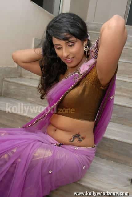 Sravya Reddy Sexy Pictures 18