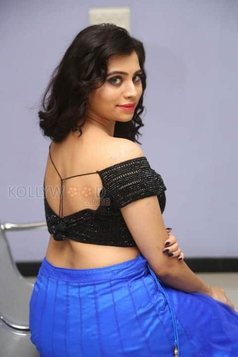 Telugu Actress Priyanka Sexy Photos 26