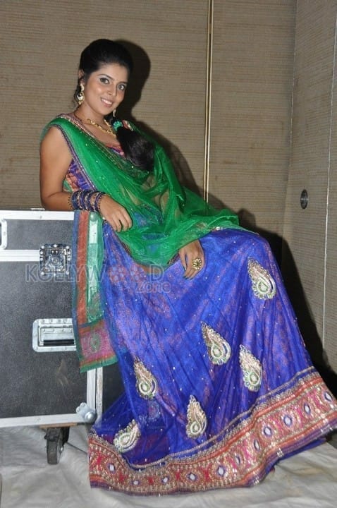 Telugu Actress Shravya Pictures 22