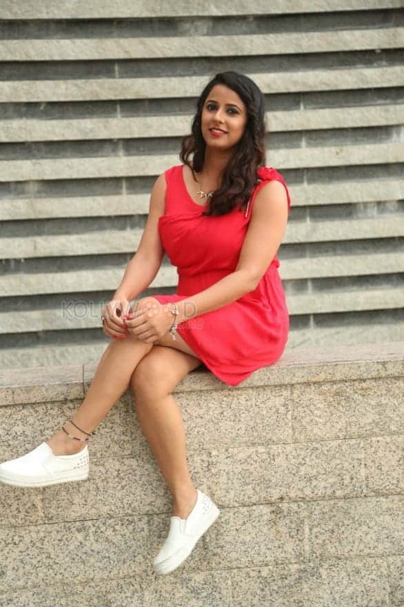 Tollywood Actress Shravya Reddy New Photos 09