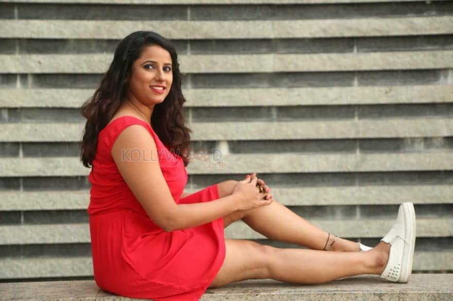 Tollywood Actress Shravya Reddy New Photos 16