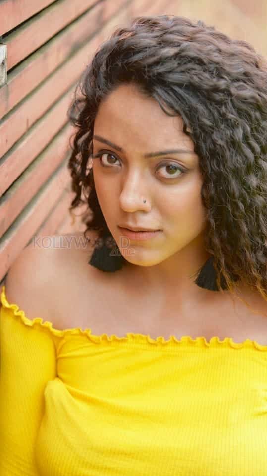 Actress Deviyani Sharma Hot Goa Photoshoot Pictures 19