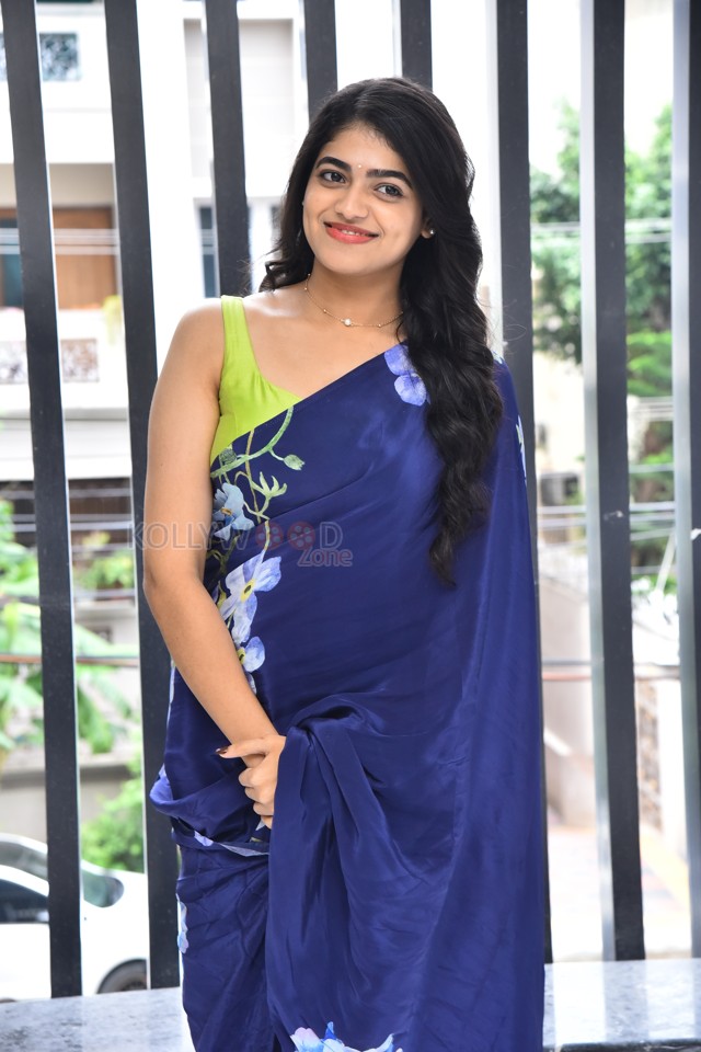 Actress Sangeerthana Vipin at Janaka Aithe Ganaka Press Meet Pictures 11