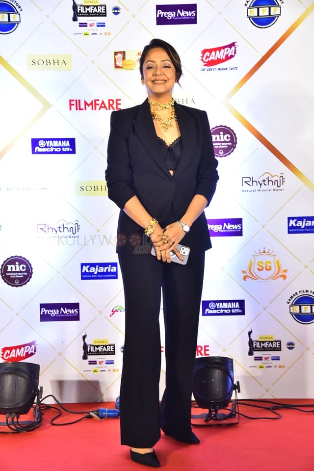 Actress Jyothika at 69th SOBHA Filmfare Awards South 2024 Pictures 06