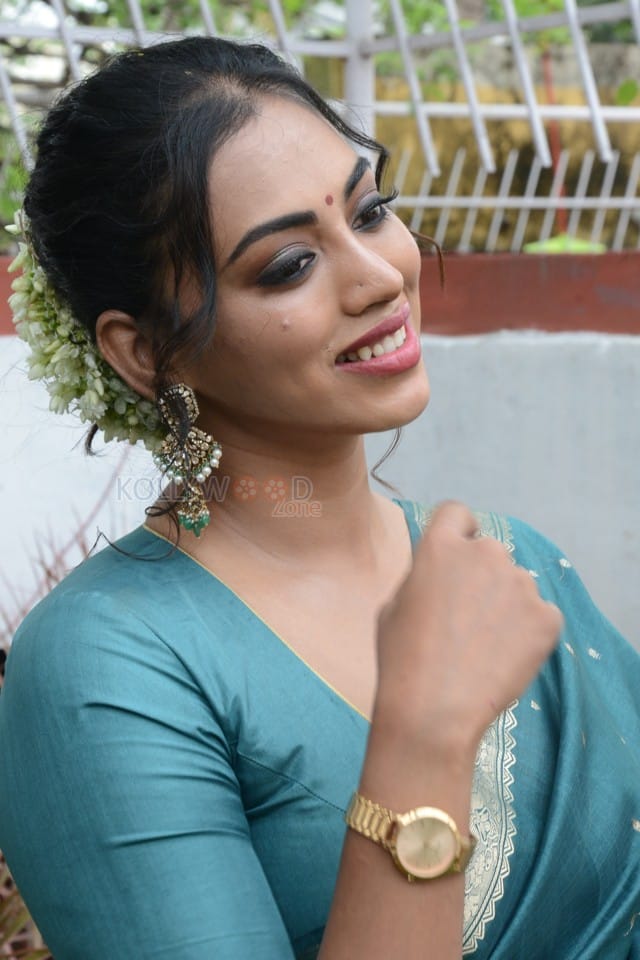 Actress Kamakshi Bhaskarla at Laila Movie Launch Photos 35