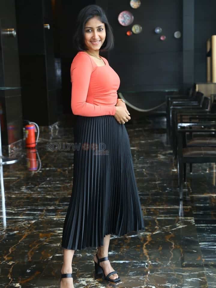 Actress Archana Jois at Mansion 24 Pre Release Press Meet Photos 14