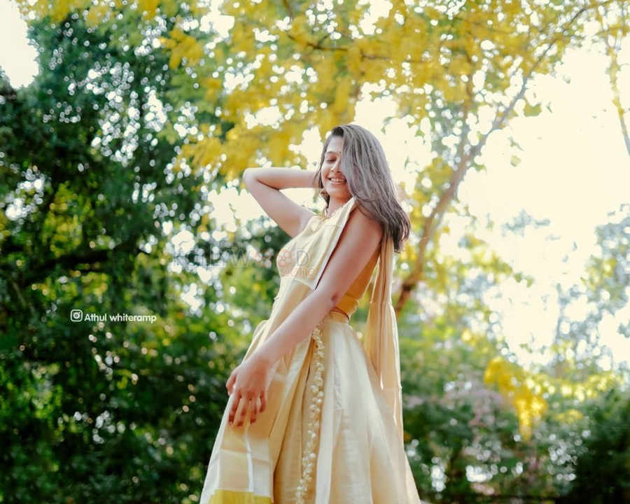 Beautiful Malayalam Actress Ananthika Sanilkumar in a Cream Lehenga Pictures 07