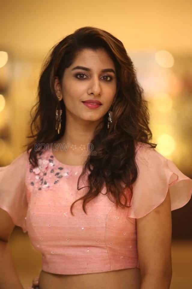 Vishnu Priya At Siima 7Th Edition Curtain Raiser Event Photos 06