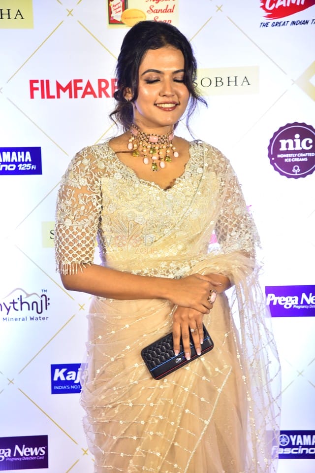 Actress Aparna Das at 69th SOBHA Filmfare Awards South 2024 Photos 05