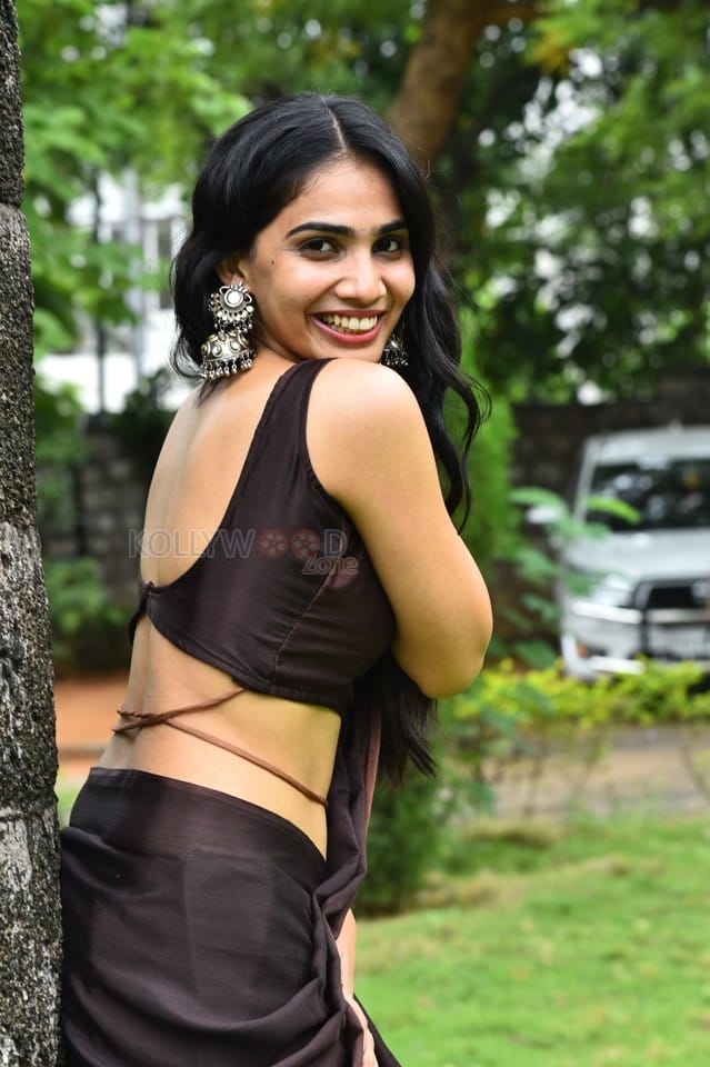 Actress Shagnasri Venun at Prabhutva Juniour Kalasala Movie Press Meet Photos 21