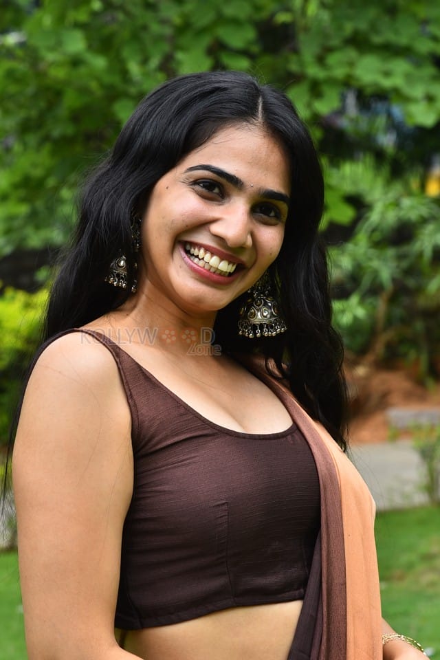 Actress Shagnasri Venun at Prabhutva Juniour Kalasala Movie Press Meet Photos 29