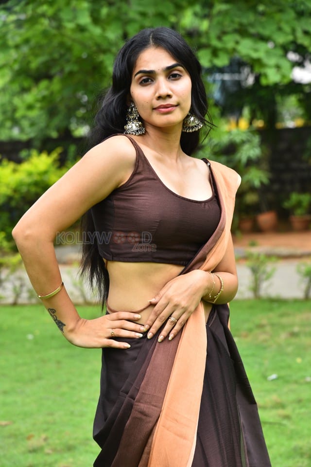 Actress Shagnasri Venun at Prabhutva Juniour Kalasala Movie Press Meet Photos 40