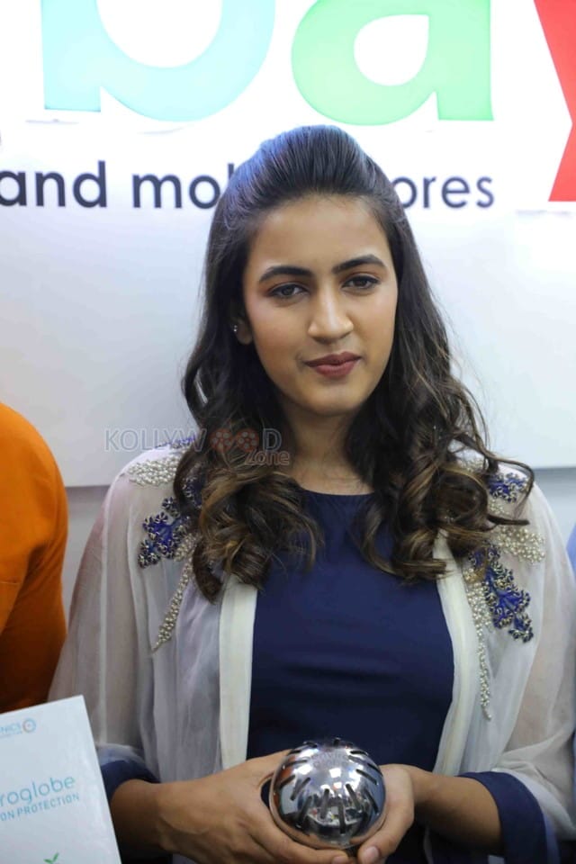 Actress Niharika Konidela At Cellbay Multi brand Mobile Store Launch Photos 13