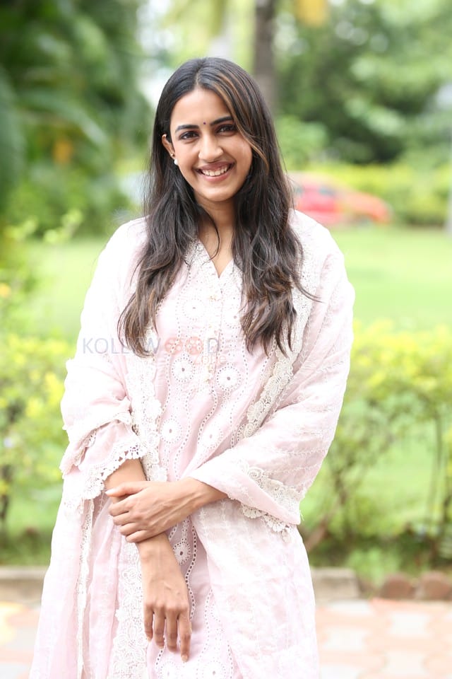 Actress Niharika Konidela at Committee Kurrollu Success Meet Photos 07