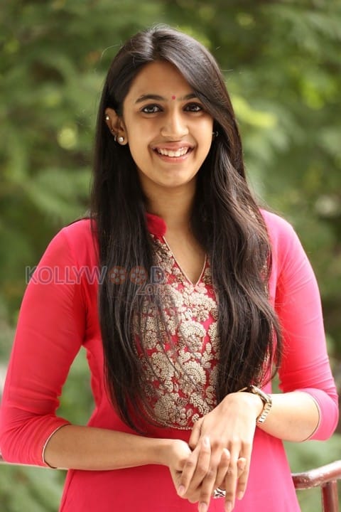 Actress Niharika Photos 11