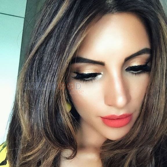 Beautiful Tv Actress Shama Sikander Photos 24