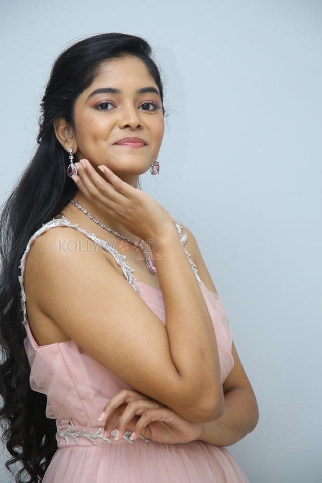 Actress Ananya Sharma at Arthamaindha Arun Kumar Movie Press Meet Stills 10