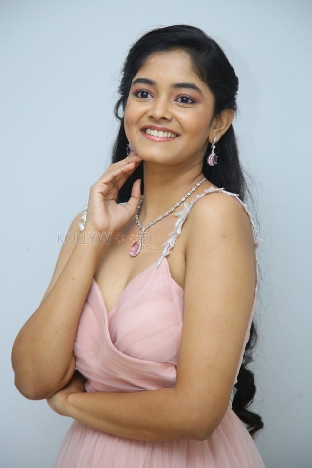 Actress Ananya Sharma at Arthamaindha Arun Kumar Movie Press Meet Stills 12