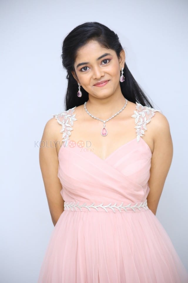 Actress Ananya Sharma at Arthamaindha Arun Kumar Movie Press Meet Stills 19