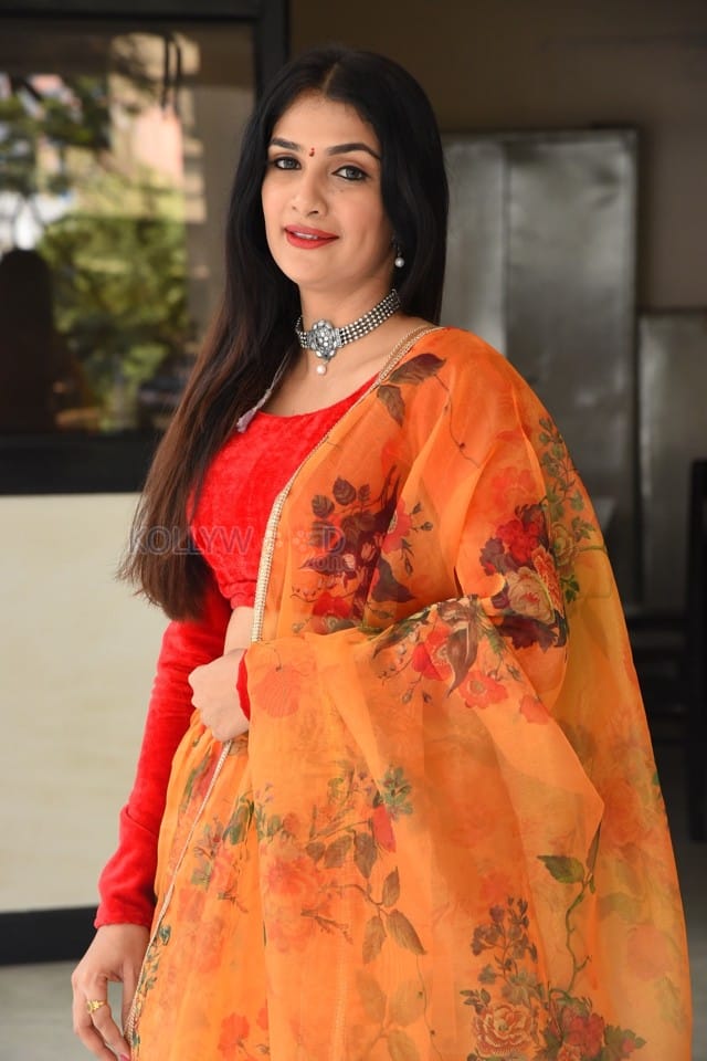 Actress Anita Shinde at Dil Tho Pagal Hai Movie Opening Photos 24