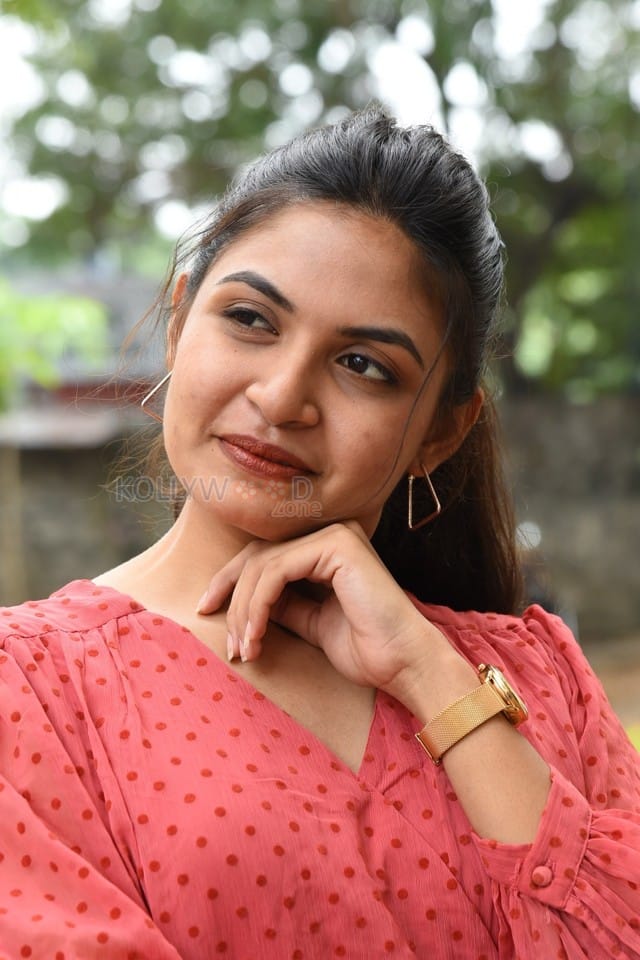 Actress Sravani Setty at Tamasoma Jyotirgamaya Movie Press Meet Photos 14