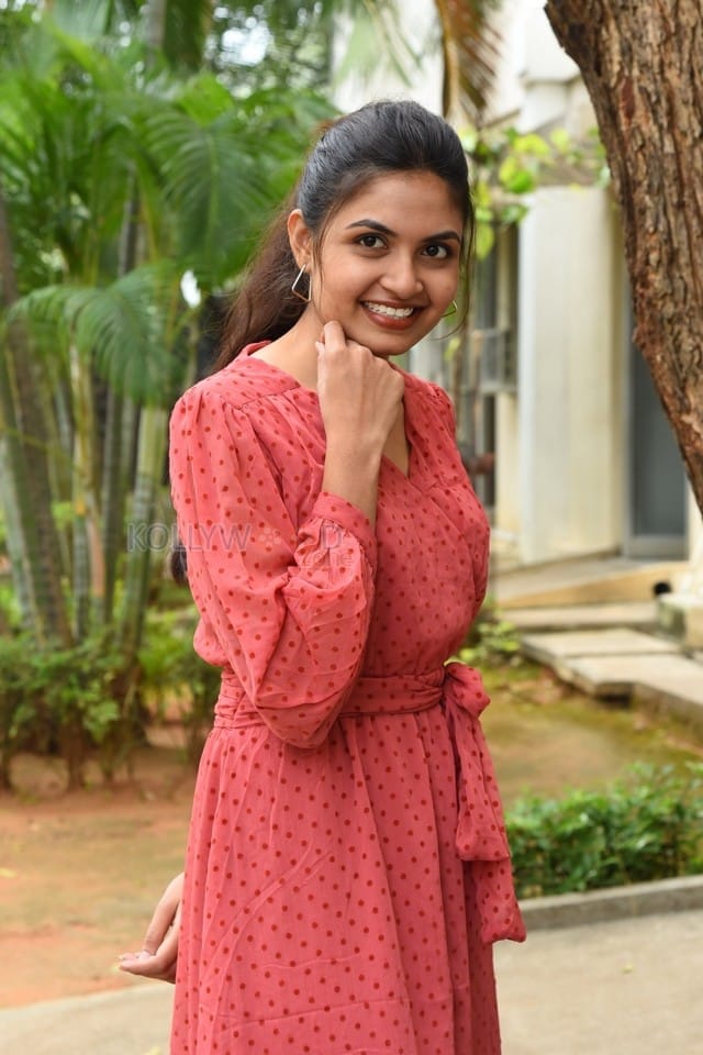 Actress Sravani Setty at Tamasoma Jyotirgamaya Movie Press Meet Photos 19