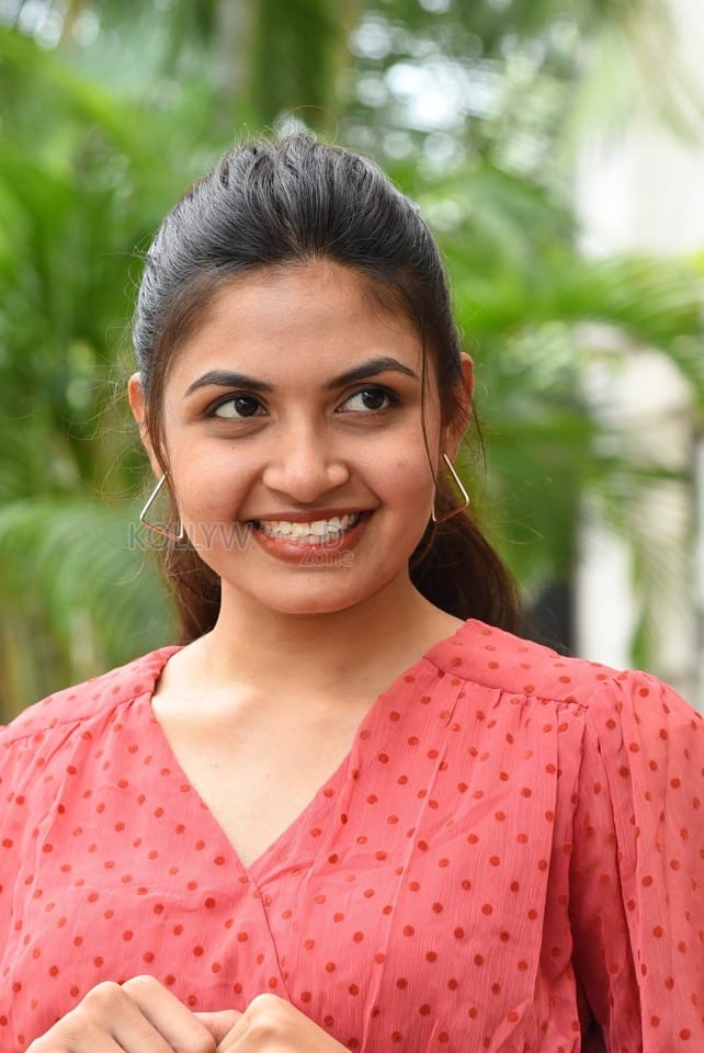 Actress Sravani Setty at Tamasoma Jyotirgamaya Movie Press Meet Photos 24