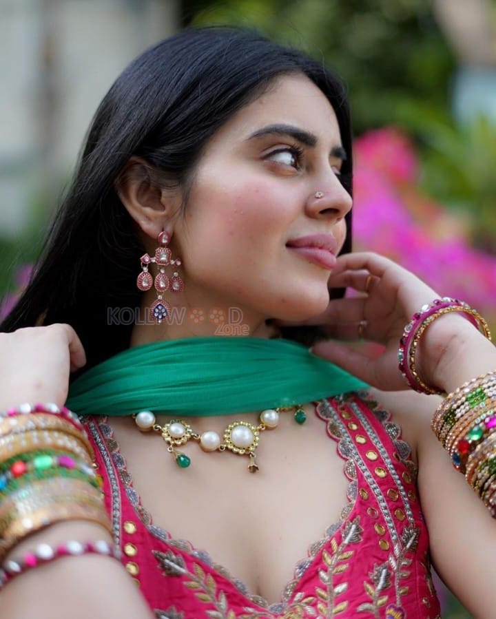 Actress Kushita Kappullu in a Green Printed Lehenga with a Red Blouse Photos 02