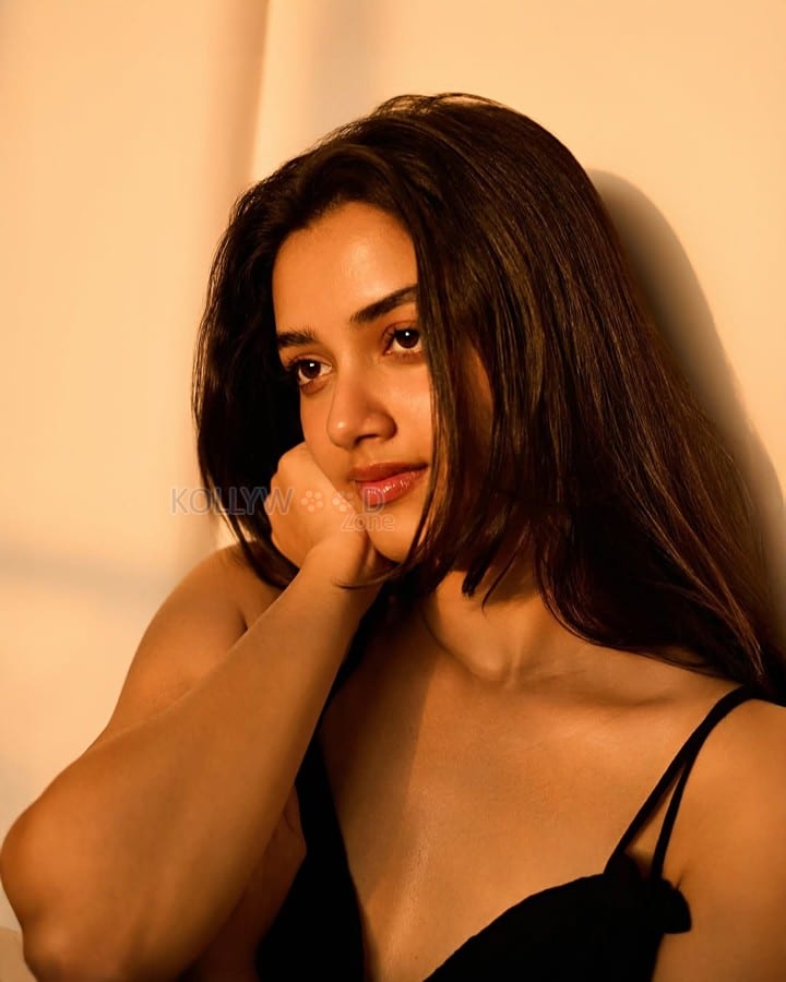 Stylish and Stunning Bhagyashri Borse in a Black Top Pictures 03