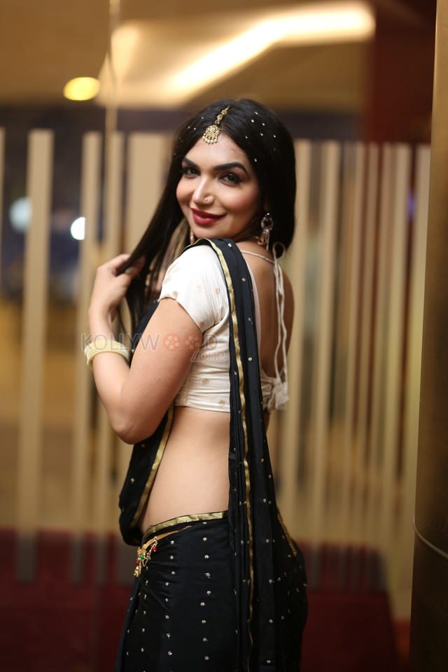 Actress Kriti Verma at O Andala Rakshasi Pre Release Event Photos 09