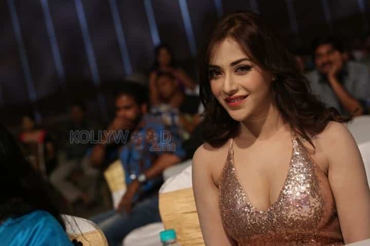 Indian Polish Actress Angela Krislinzki Sexy Photos 32