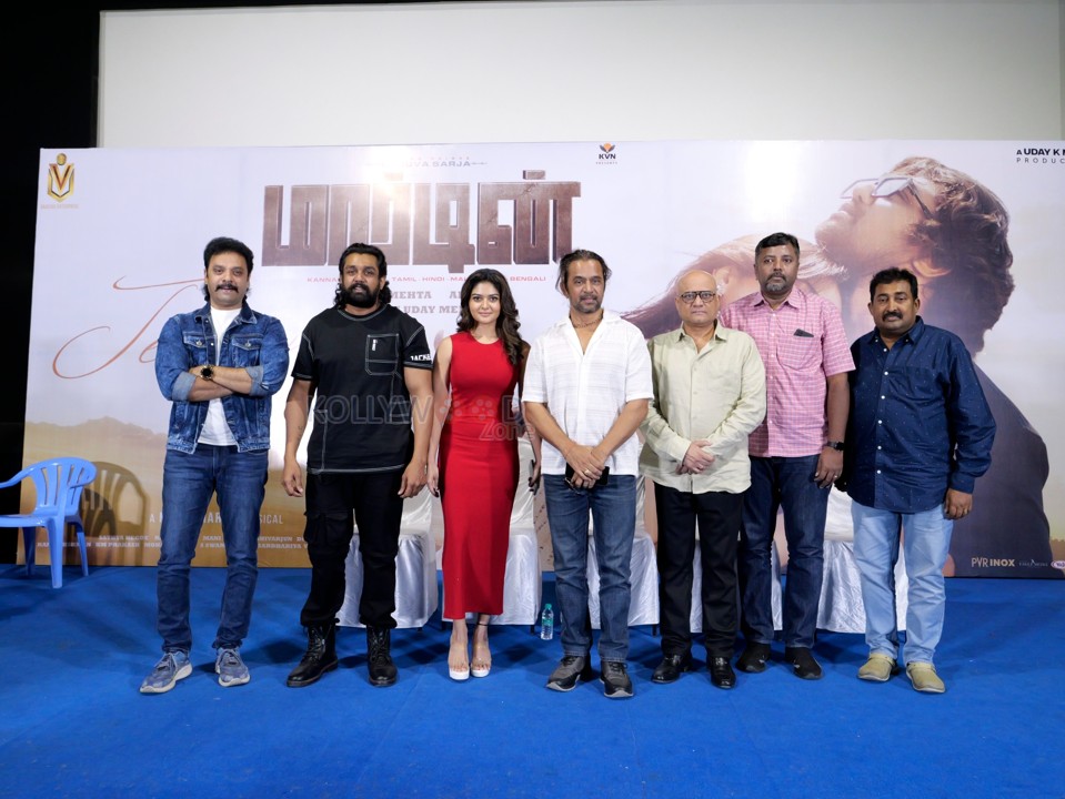 Martin Movie Press Meet Pictures 07