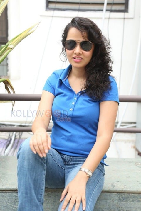 Nisha Kothari Pictures 28