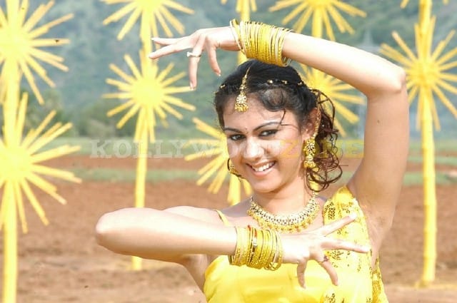 Sexy Kamna Jethmalani Pictures 18