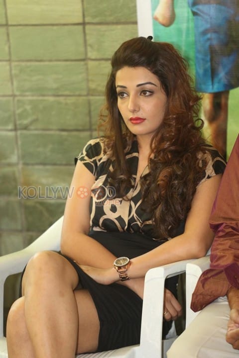 Sonia Mann New Pictures 03