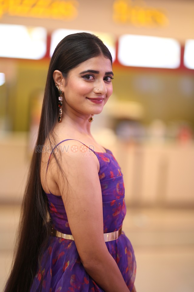 Actress Sai Srinika Reddy at Euphoria Glimpse Launch Event Pictures 15