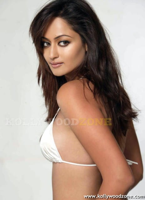 Kaveri Jha Hot Pics 13