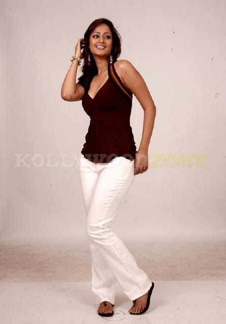 Kaveri Jha Photos 09