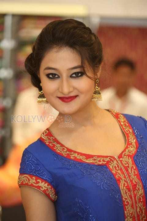 Telugu Actress Nilofer Photos 19