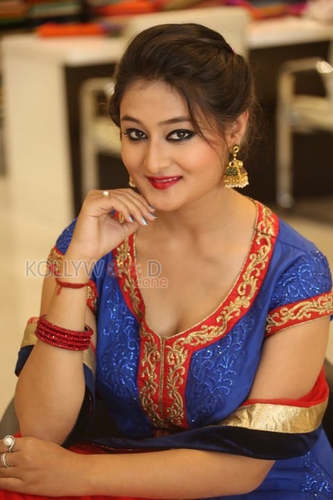 Telugu Actress Nilofer Photos 21