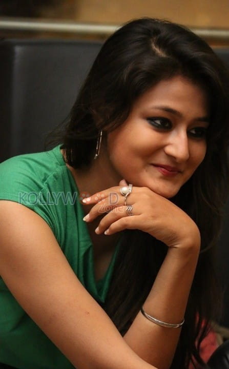 Tolly Actress Nilofer Pictures 15