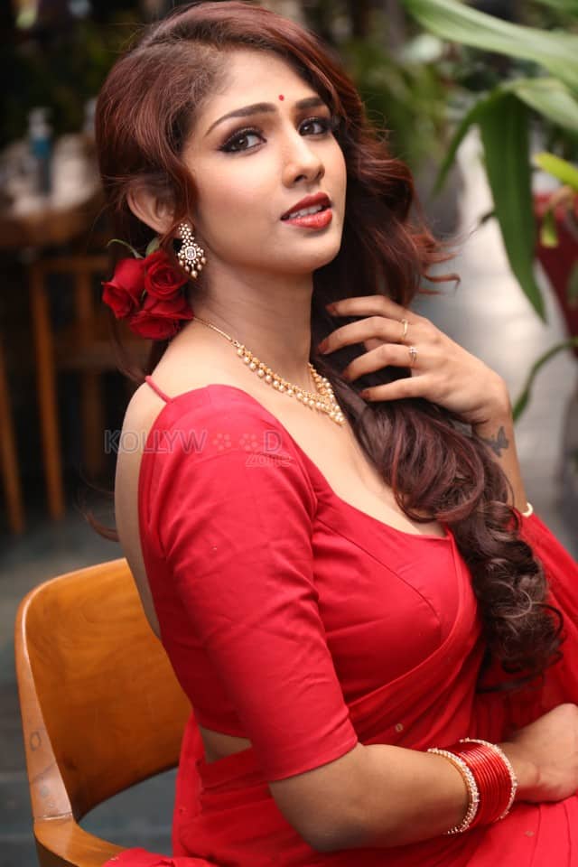 Saaree Movie Heroine Aaradhya Devi Red Saree Photos 20