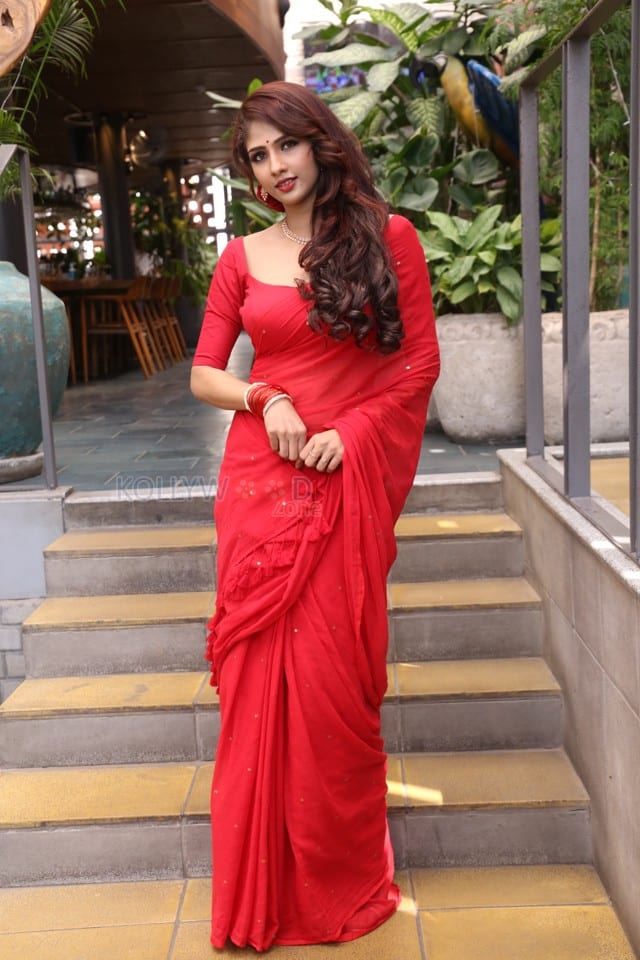 Saaree Movie Heroine Aaradhya Devi Red Saree Photos 69